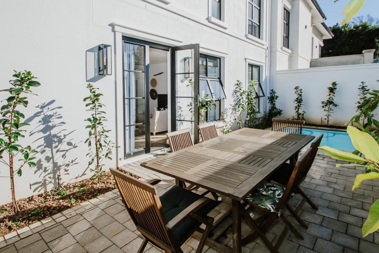 Quiet Hideaway Apartment Somerset West Bagian luar foto